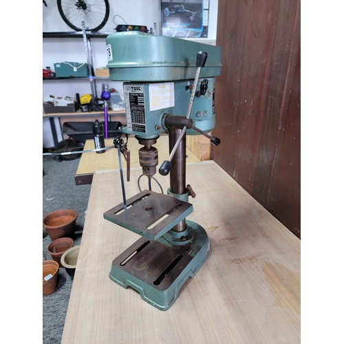 178 - NuTool 5 speed drill press model ch10 with a 1/4 HP, in good working condition complete with chuk ke... 