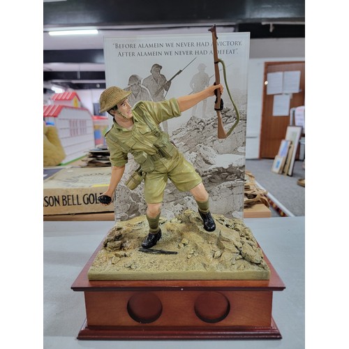 374 - Large impressive The turning of the tide Danbury Mint military figure depicting a solider with a han... 