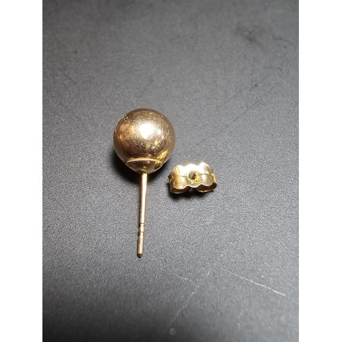 361 - A pair of 9ct yellow gold stud ball earrings in good clean condition, boxed. Total weight of 0.45g.