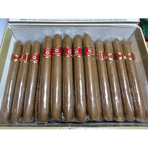 332 - A near complete box of sealed King Edward invincible deluxe cigars. 41 out of 50 in the box. Expensi... 