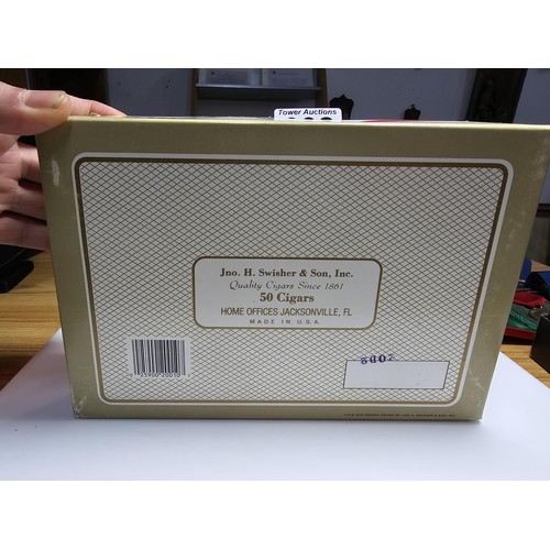 332 - A near complete box of sealed King Edward invincible deluxe cigars. 41 out of 50 in the box. Expensi... 