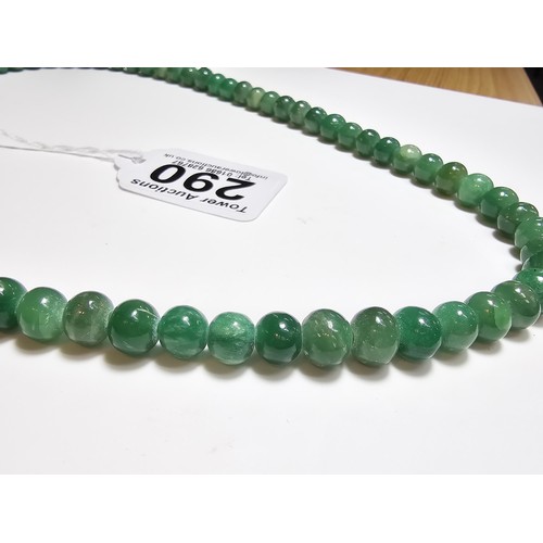 290 - A good quality natural aventurine beaded necklace presenting natural aventurine stones all the way a... 