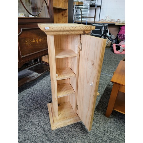 419 - Good quality solid pine cupboard with a single door revealing 4 shelves inside in overall good condi... 