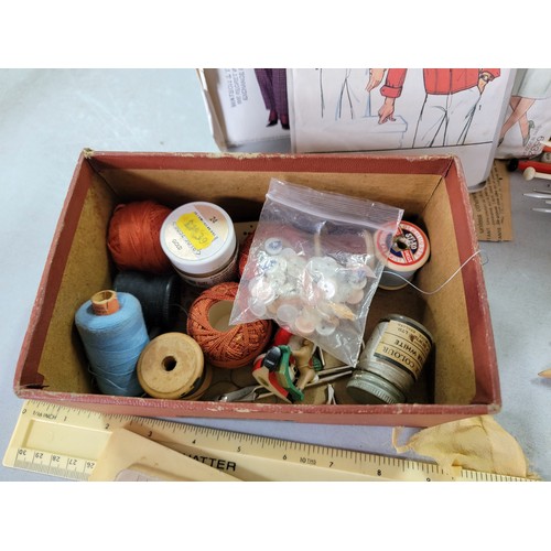 440 - Box containing a large quantity of sewing and knitting accessories inc a quantity of knitting sewing... 