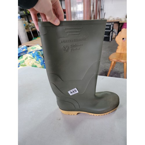 449 - Pair of as new administrator wellington boots - size 9 in overall good condition