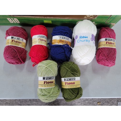 450 - Box containing a large quantity of knitting wool inc Patons Fiona green wool, Red wool, Patons Husky... 