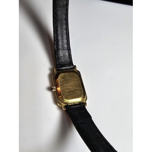 305 - A good quality vintage Maurice Lacroix ladies wrist watch with a leather strap featuring a 17 jewel ... 