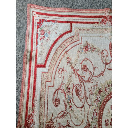 472 - Good quality hand made cream and red floral traditional style rug in excellent condition with no rip... 