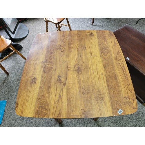 488 - Formica topped drop leaf dining table with 4x farmhouse chairs, chairs need attention. Table stands ... 