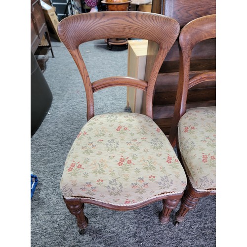 491 - 6x good quality regency style chairs by Lamb of Manchester made of solid oak upholstered with floral... 