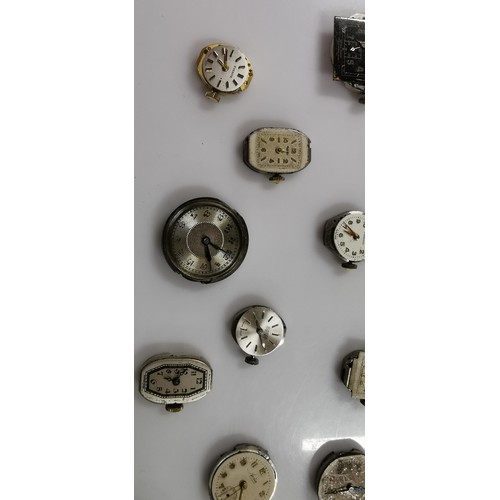 267B - Large quantity of various mechanical watch movements and dials, to include some good brand names. Mo... 