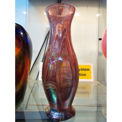 255 - 3 good quality art glass vases to include a stunning multi coloured hand blown glass vase featuring ... 