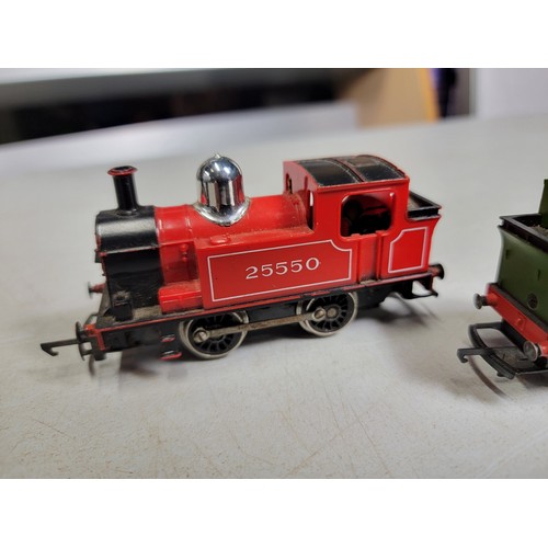 42 - 3x Tri-ang 00 Gauge tank locomotives to include a Red 25550 tank loco, Tri-ang Hornby R52 Jinity and... 