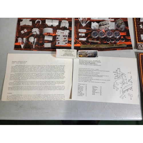 19 - 2x A K's Product (Keyser) 00 Gauge Locomotive kits to include a G.W.R. 4-4-0 