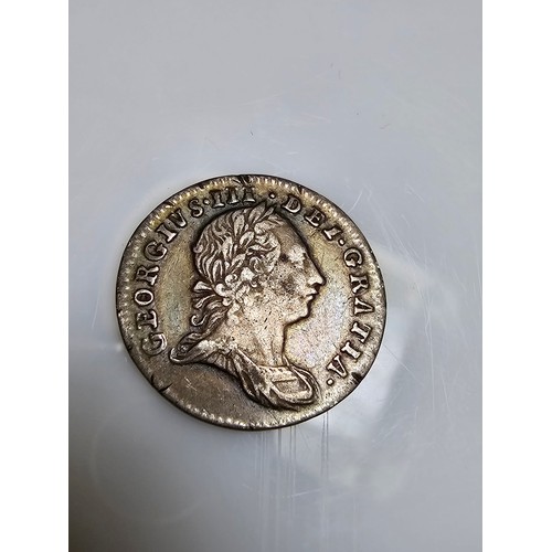 322 - Good collection of antique coins to include many British silver coins, world silver coins & other co... 