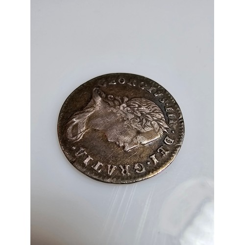 322 - Good collection of antique coins to include many British silver coins, world silver coins & other co... 