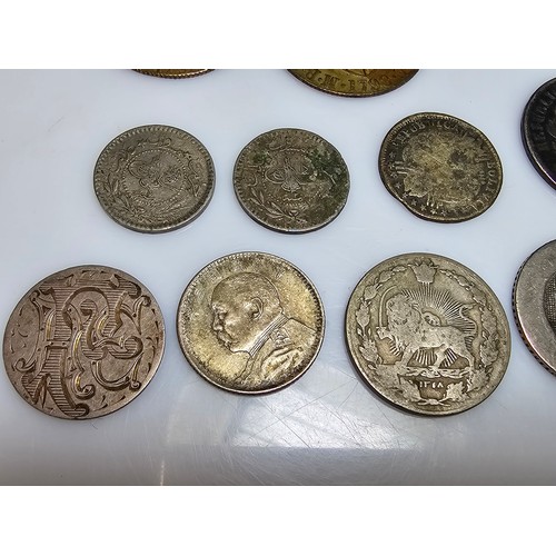 322 - Good collection of antique coins to include many British silver coins, world silver coins & other co... 