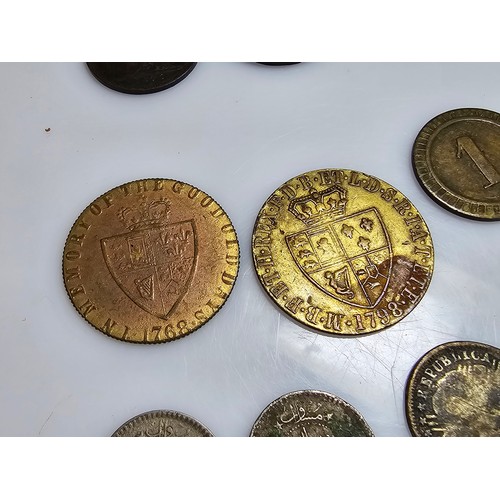 322 - Good collection of antique coins to include many British silver coins, world silver coins & other co... 