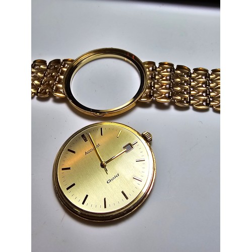 331 - Good quality hallmarked 9ct. yellow gold gents wristwatch by Accurist which feature 9ct. gold strap ... 