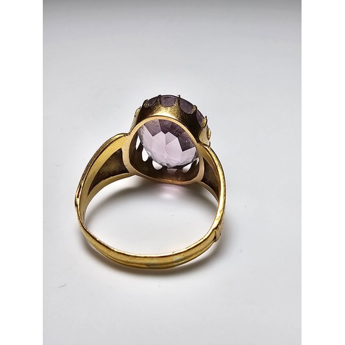 348 - Stunning antique 18ct yellow gold statement ring inset with a large natural faceted amethyst gemston... 