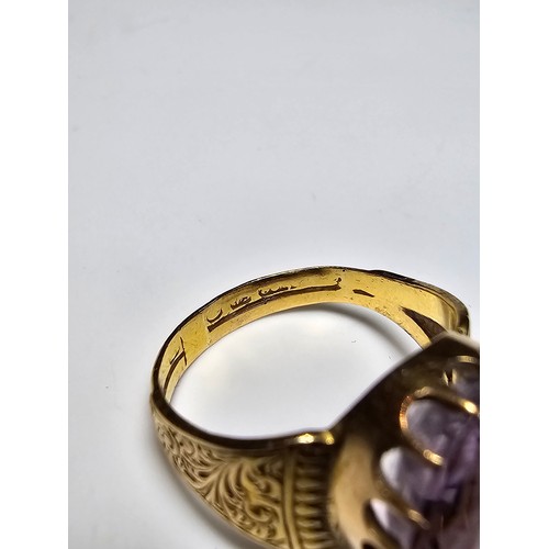 348 - Stunning antique 18ct yellow gold statement ring inset with a large natural faceted amethyst gemston... 