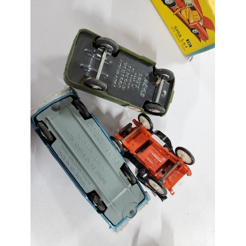 89 - Qty 3x boxed diecast model cars which include Corgi Bedford Military Ambulance No.414 (original box)... 