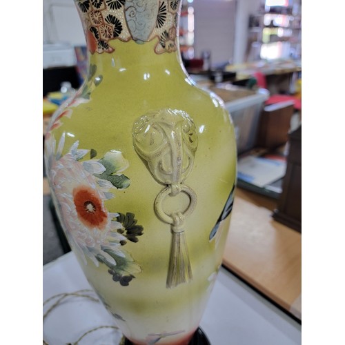 91 - Vintage Japanese hand painted floral design vase converted into a lamp. Measures - 64cm height (not ... 