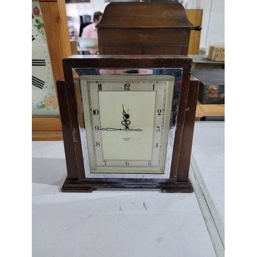 92 - Duncan Hunter Danbury pine quartz wall clock along with Smiths Sectric electric operated Art Deco ma... 