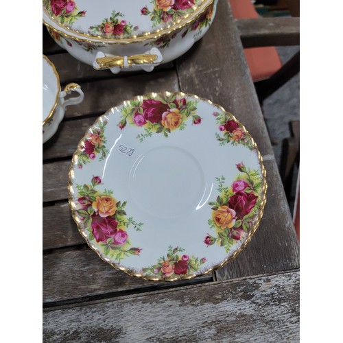 94 - Royal Albert Old Country Roses 33x piece part dinner set which includes 2x lidded tureeens, gravy bo... 