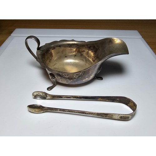 342 - 5 pieces of good antique hallmarked silver to include 2 jugs, a small tankard, a large twin handled ... 