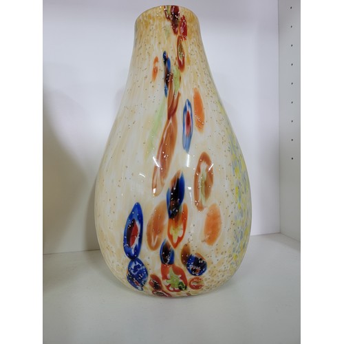 116 - 2x large vintage art glass Murano teardrop confetti style vases. Measures 31.5cm height.