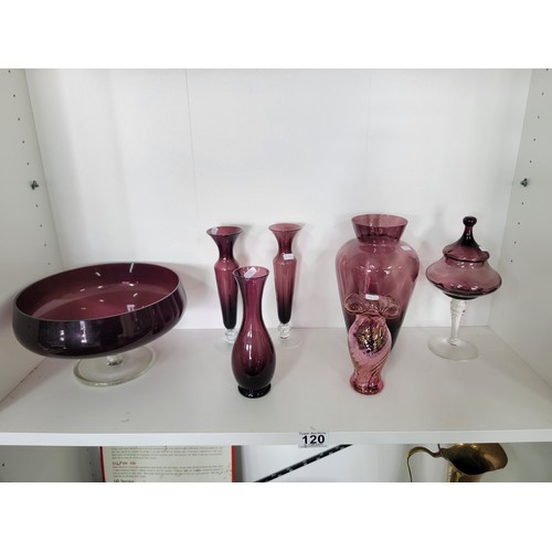 120 - Collection of 7x art glass pieces which includes amethyst glass vases, footed bowl, lidded amethyst ... 