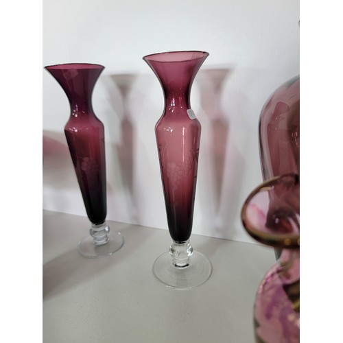 120 - Collection of 7x art glass pieces which includes amethyst glass vases, footed bowl, lidded amethyst ... 