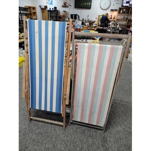 154 - 2x vintage traditional striped deck chairs, one blue and white striped one multicoloured, blue and w... 