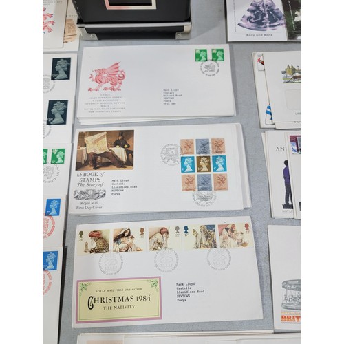 211 - Box containing a large quantity of first day covers inc British gardens, British fairs, St Johns Amb... 