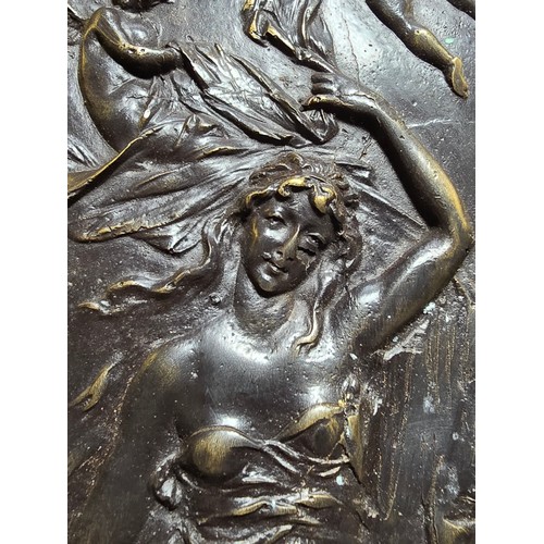 372 - Fine quality antique bronze plaque by J.Duquesne mounted in a good gilt frame depicting a scene of A... 