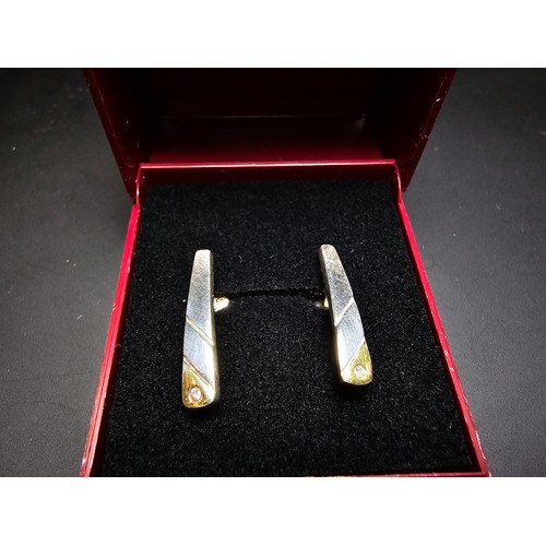 288 - A pair pf pretty 925 silver drop stud earrings with gold layered base to each earring is inset with ... 