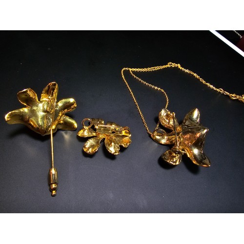 290 - A la belle collection orchid 24K gold plate brooch along with an 18k gold plate enamel pendant neckl... 