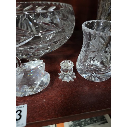 443 - box of good crystal glass pieces including vases bowls etc