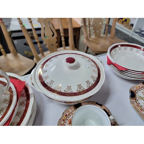 451 - Coldough china tea set, 40 piece in total. with an Alfred Meakin part dinner set