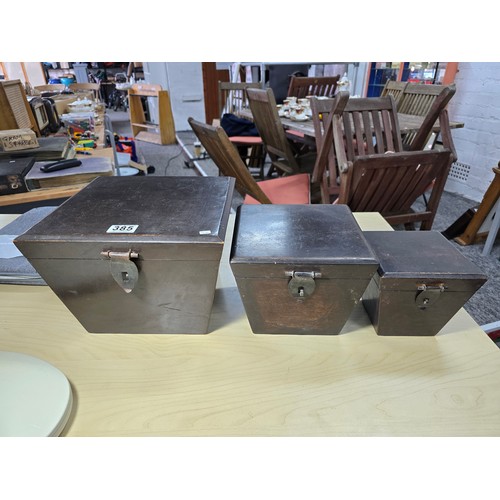 385 - Good quality vintage set of 3 solid wood graduated boxes all with fitted iron clasps, and all have a... 