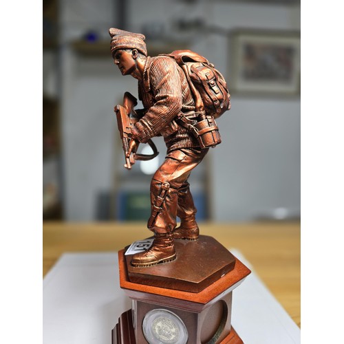 151 - An impressive Danbury mint operation chariot bronzed resin solider figure with a set of 5 British co... 