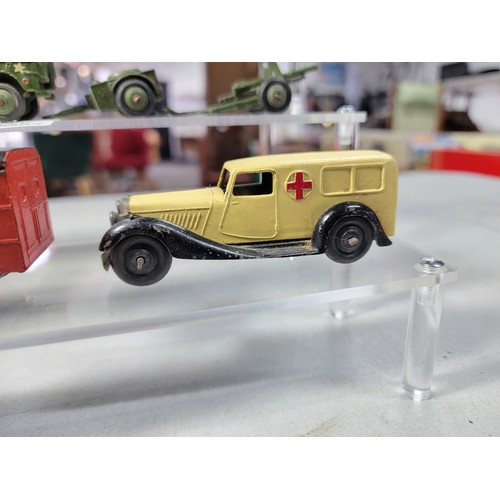 26 - Collection of 10x vintage metal dinky vehicles, inc 7x military vehicles inc a jeep, military fuel t... 