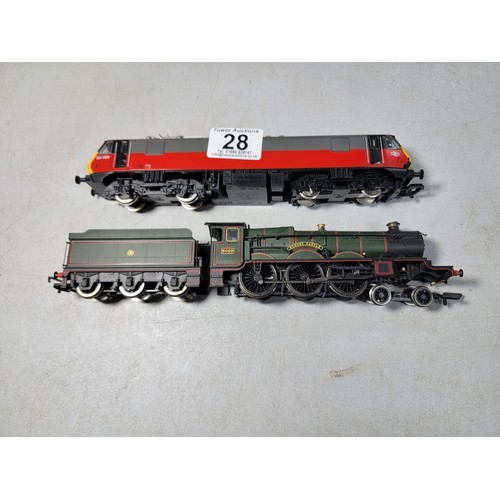 28 - Hornby R595 class 90 90020 electric locomotive along with a Nunney Castle 5029 loco with tender