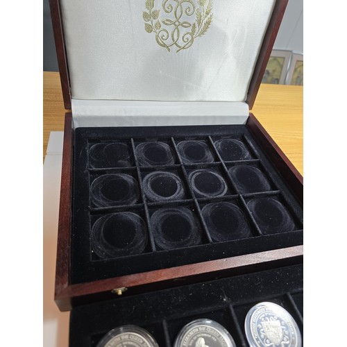 159 - A wooden cased collection of 12x solid silver proof coins, 11 are 1oz silver coins and 1 half ounce,... 