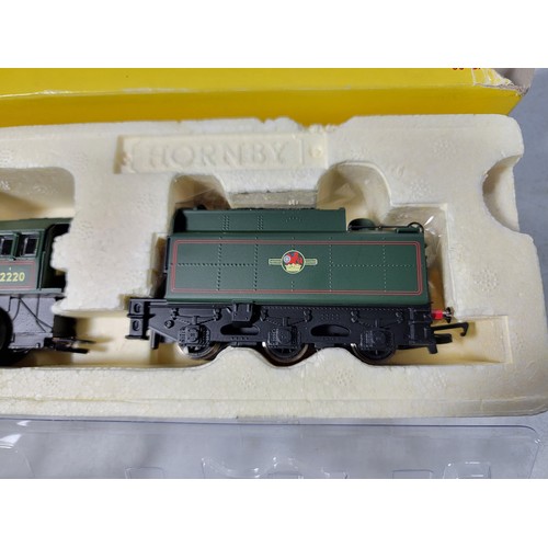 31 - Boxed Hornby Evening Star 92220 loco with tender in BR green, in need of attention