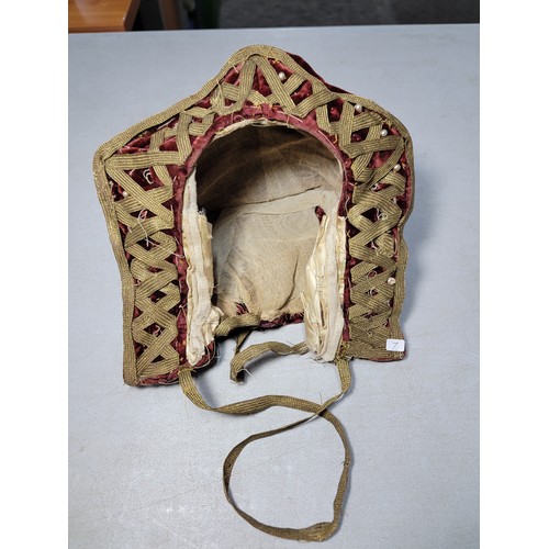 274 - Very rare genuine Victorian fancy dress gable hood made out of real red velvet and gold thread most ... 