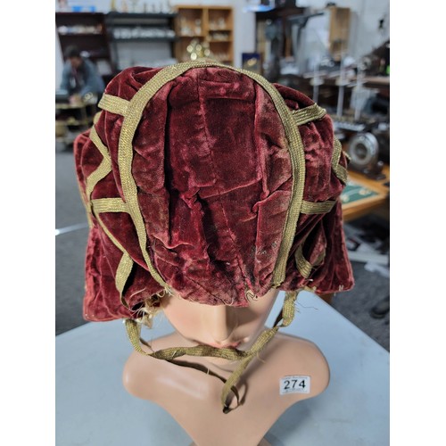 274 - Very rare genuine Victorian fancy dress gable hood made out of real red velvet and gold thread most ... 