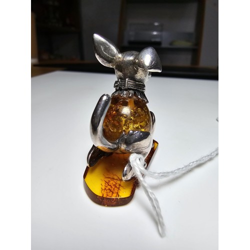 247 - Good quality very pretty hallmarked silver and genuine amber dog figure, featuring a solid amber bod... 