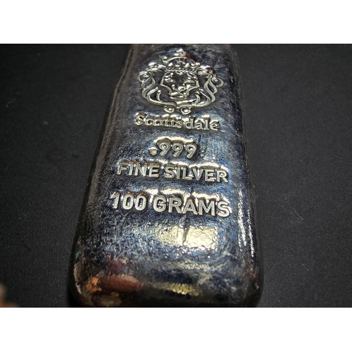 209 - Good solid pure fine silver ingot with a weight of 100g, by Scottsdales fully marked up with the Sco... 